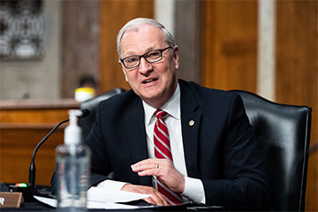 Сенатор Крамер: Удары США по Ирану посылают сигнал Московии и Китаю