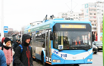Житель Витебска несколько раз унизил Лукашенко в троллейбусе