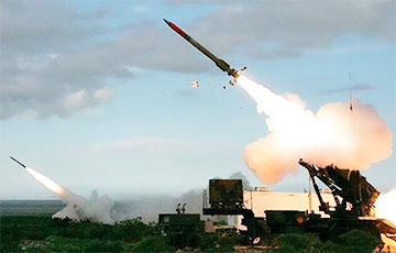 Зрелищный момент: ВСУ уничтожают московитскую ракету в небе над Одесской областью