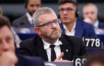 Европарламент лишил иммунитета польского депутата-антисемита Брауна