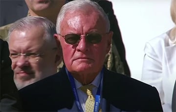 Кэллог прибыл в Украину и участвует в торжествах ко Дню Независимости