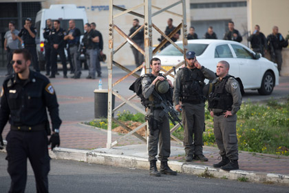 Израильская полиция прогнала арабов с Храмовой горы