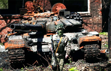 Forbes: Московия потеряла в Украине почти 90% танков