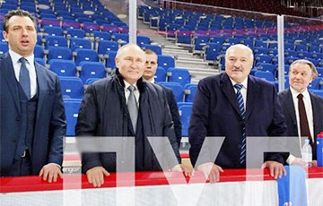 Путин потянул хромого Лукашенко играть в хоккей