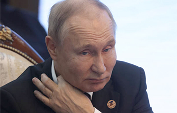 Путин сел в калошу