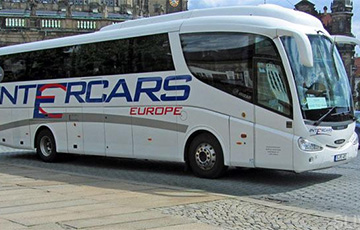 Компания Intercars также отменила рейс в Литву