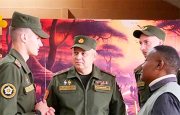 Беларусские военные отправились на «пресс-сафари» по Зимбабве