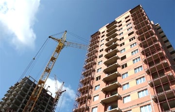 В Беларуси обвалилось жилищное строительство