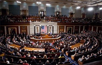 Конгресс США согласовал выделение Украине $40 млрд помощи