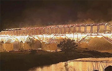 В Китае сгорел мост Ваньань с 900-летней историей