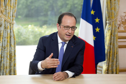 Олланд отчитался о предотвращении четырех терактов