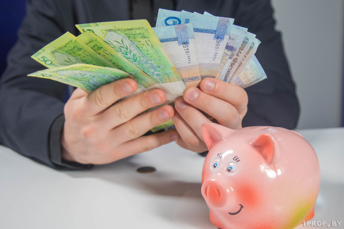 Эксперты ЕАБР прокомментировали ситуацию с оплатой труда в Беларуси