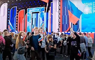 Шабаш в Москве: Путин «кинул» московитов, а на ТВ его проигнорировали
