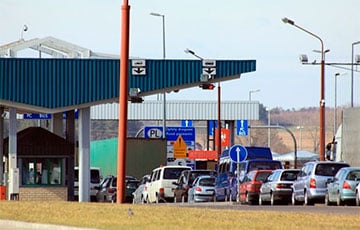 Выезда из Беларуси в Польшу ожидают 1300 легковых автомобилей