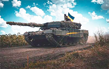 Успешный бой «Леопарда» ВСУ с двумя московитскими танками попал на видео