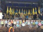 На Майдане освятили знамена отрядов самообороны