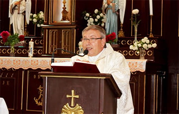 В Беларуси задерживаются священники