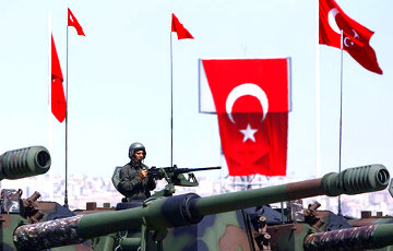 Турция начала наземное наступление в Сирии в трех точках