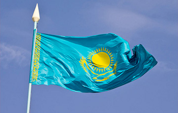 Казахстан потребовал вывести из страны московитские ценные бумаги