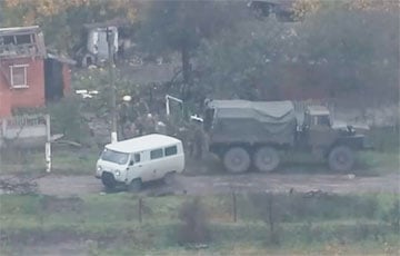 Украинские минометчики подожгли «буханку» и грузовик с солдатами РФ при попытке штурма