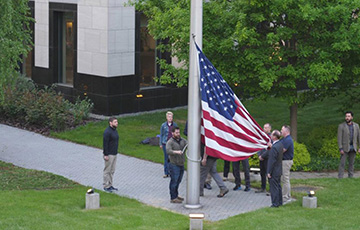 Посольство США возобновило работу в Киеве