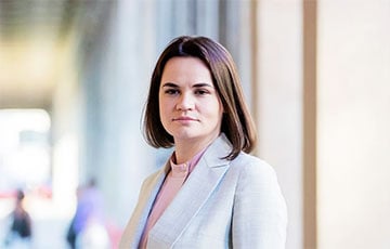 Визит Тихановской в Киев переносится на неопределенный срок