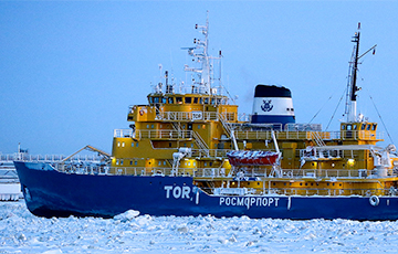 В России «объяснили» сигнал SOS от ледокола у берегов Норвегии