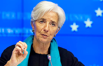 Глава ЕЦБ Кристин Лагард призвала регулировать криптовалюты на фоне падения биткоина