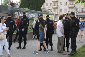 Правозащитники: в Беларуси за 4 дня задержано свыше 360 человек
