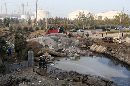 В Китае подсчитали погибших при взрыве нефтепровода