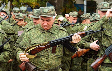 Московия свозит в Луганскую область мобилизованных