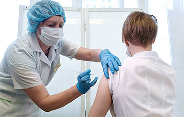 Минздрав продлил вакцинацию против гриппа в Беларуси