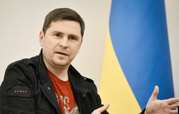 Советник Офиса президента Украины Михаил Подоляк подтвердил, что его брат живет в Москве
