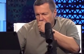 Пропагандист Соловьев устроил истерику из-за песни об «Азове» в Крыму