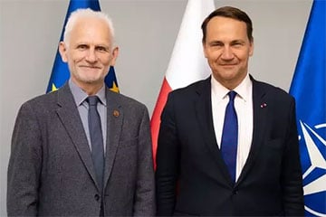 Алесь Беляцкий встретился с главой МИД Польши Радославом Сикорским