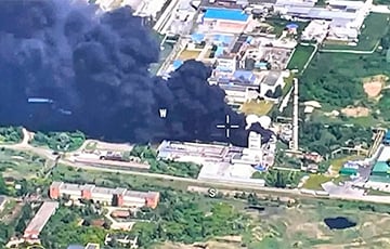 Московитские добровольцы уничтожили вражеские топливозаправщики на заводе «Монокристалл» в Шебекино