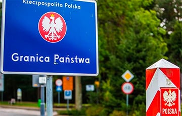 На белорусско-польской границе завезенным режимом Лукашенко мигрантам передали гуманитарную помощь