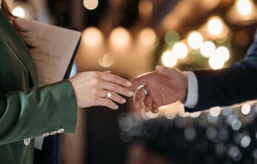 Московитским дипломатам на встречах перестали подавать руки