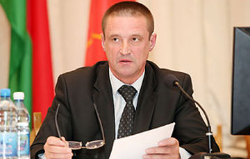 Министр Заяц испугался журналистов