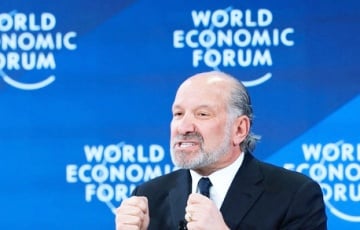 Участники Давосского форума освистали министра торговли США