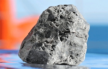Ученые нашли в метеоритах сахар