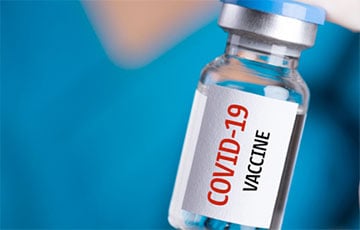 Беларусы так и не дождались отечественной вакцины от COVID-19