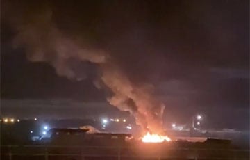 В Белгородской области РФ масштабный пожар: горит завод