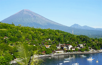 На Бали ввели налох на иностранных туристов