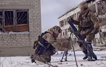 Украинские пограничники мощно ударили из минометов по оккупантам в Бахмуте