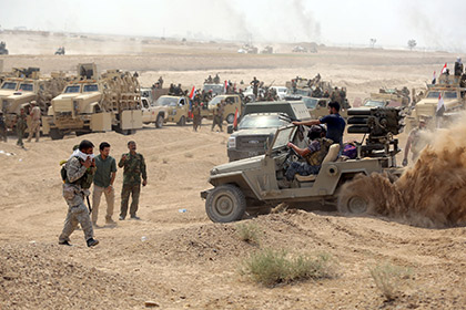 Обама одобрил отправку 450 военных в Ирак