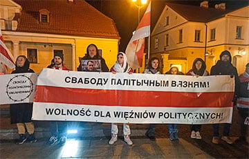 Беларусы Белостока вышли на акцию в поддержку Павла Северинца и всех политзаключенных