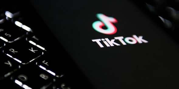 Следственный комитет Беларуси взял под особый контроль TikTok и Threads