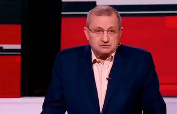 Соловьев онемел: московитскому пропагандисту закрыли рот прямо в эфире ТВ
