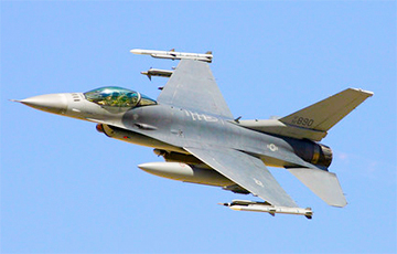 В Польше наказали российского пилота истребителя F-16
